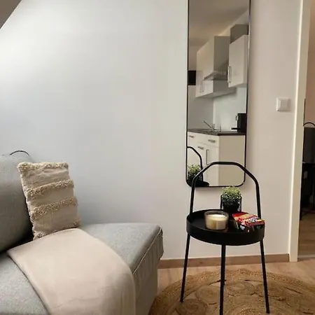 Lägenhet Farawayhomes Klagenfurt #1